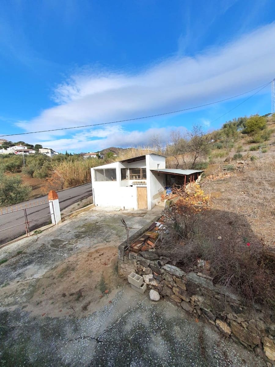 5 sovrum Finca/Hus på landet till salu i Comares med garage - 165 000 € (Ref: 9669523)