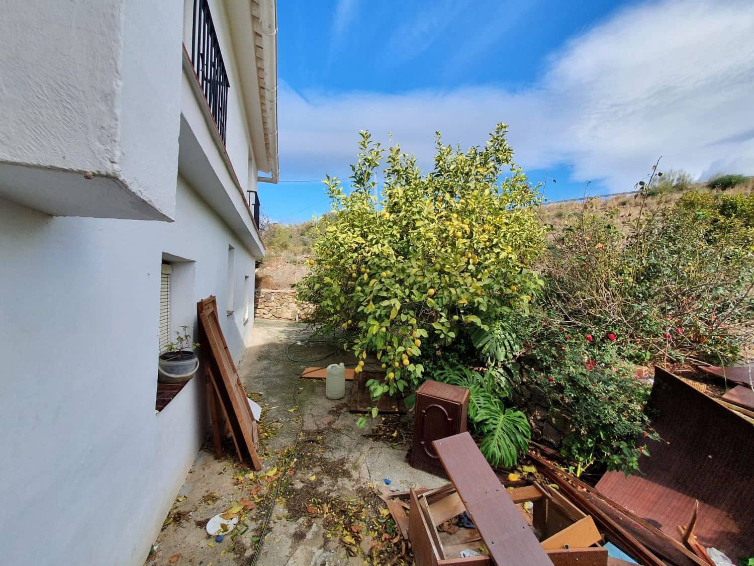 5 sovrum Finca/Hus på landet till salu i Comares med garage - 165 000 € (Ref: 9669523)