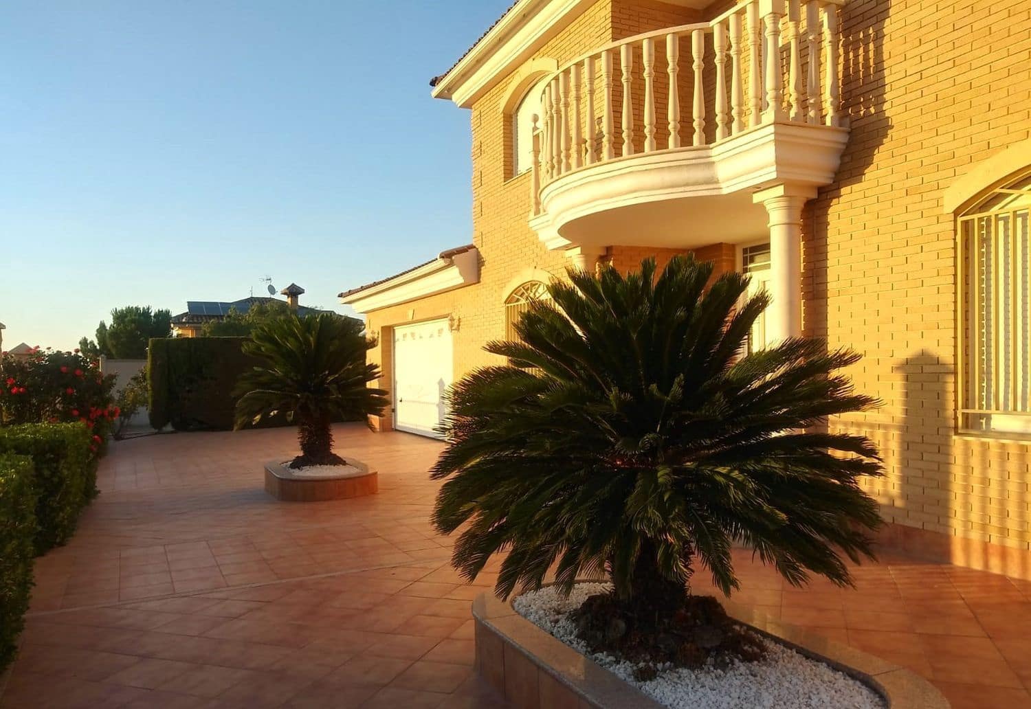 Chalet de 3 habitaciones en Dílar en venta con piscina garaje - 599.000 € (Ref: 9669524)