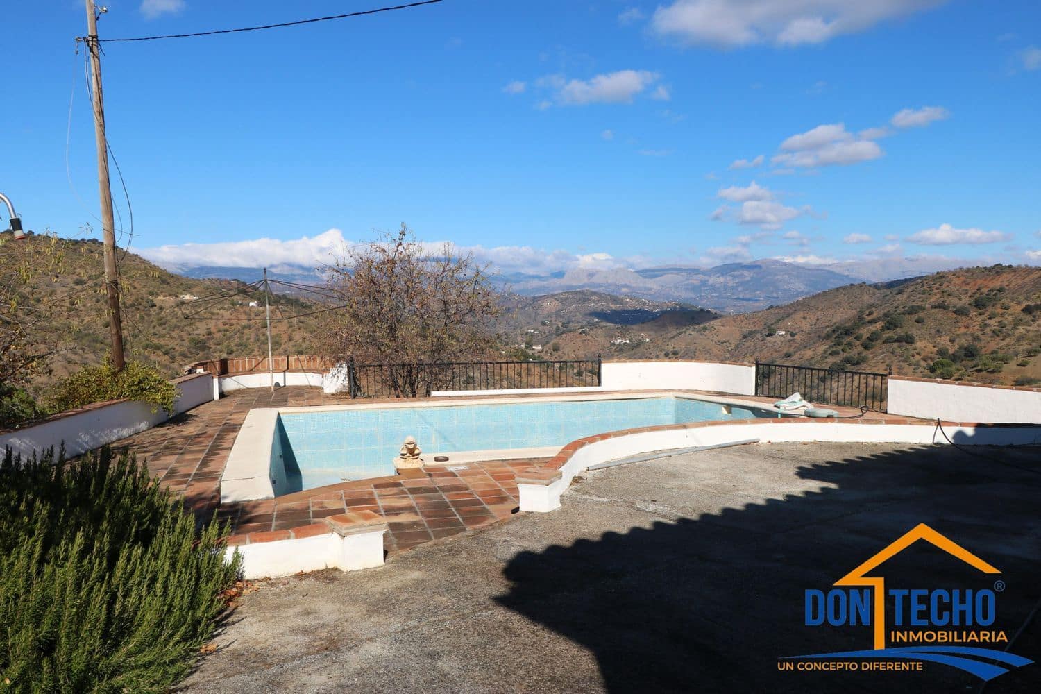 3 quarto Quinta/Casa Rural para venda em Comares com piscina garagem - 325 000 € (Ref: 9669525)