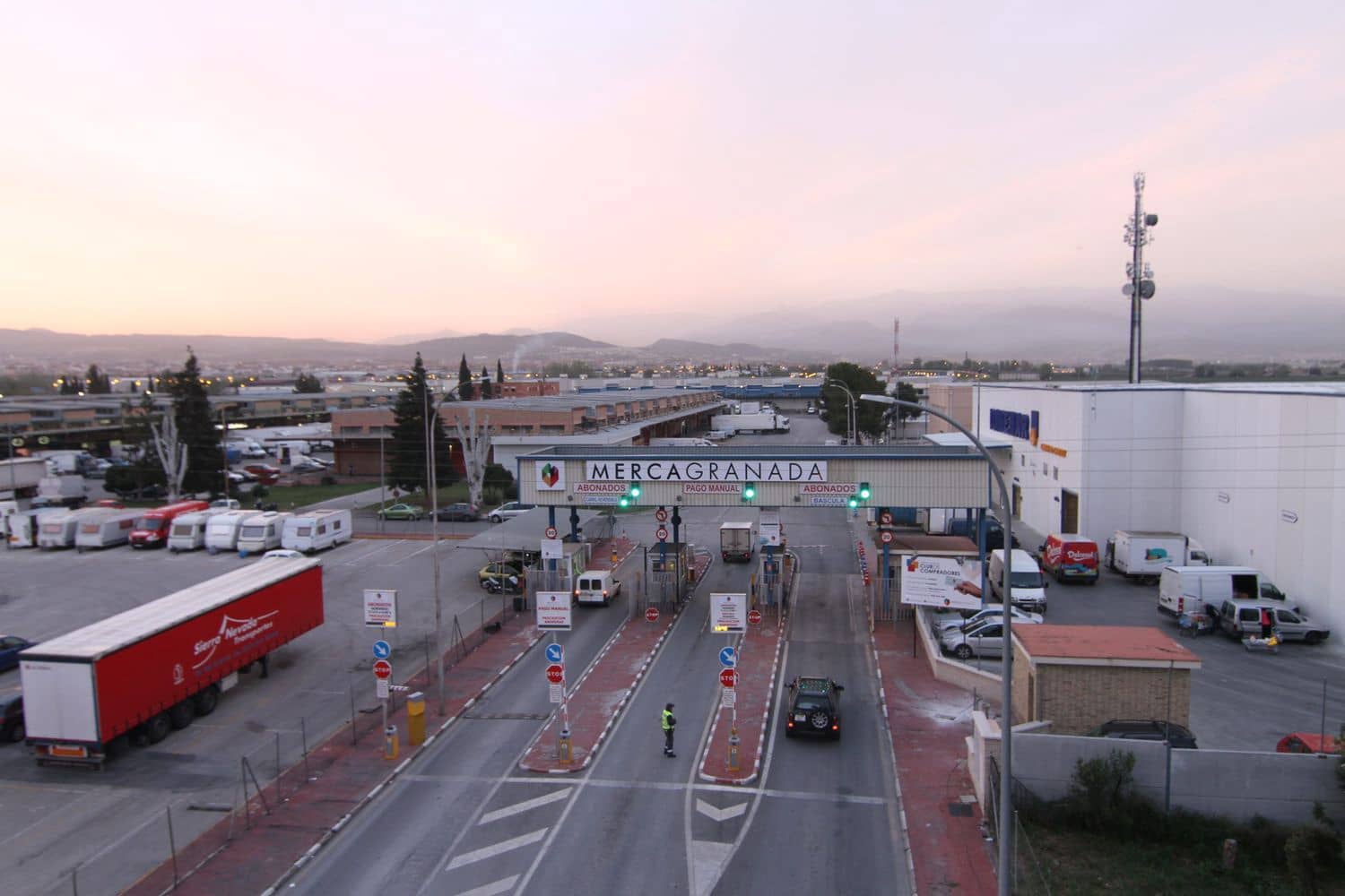 Rakentamaton maa myytävänä paikassa Granada kaupunki - 2 000 000 € (Ref: 9669528)