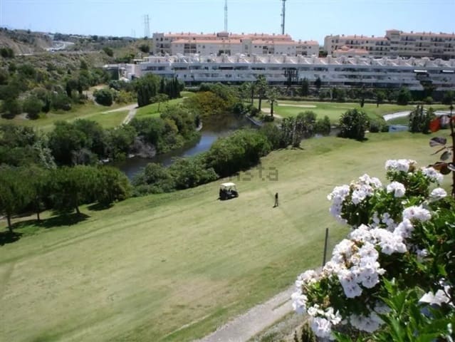 Grunde uden byggetilladelser til salg i Torre de Benagalbon, Rincón de la Victoria - € 4.950.000 (Ref: 9669531)