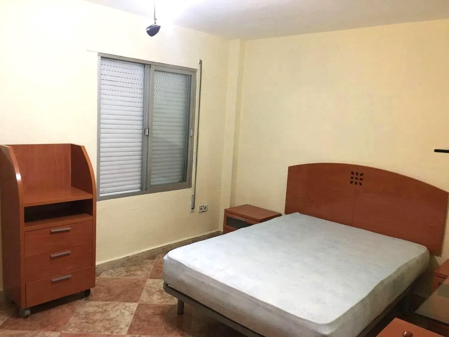 3 makuuhuone Huoneisto myytävänä paikassa Malaga kaupunki mukana 
autotalli - 270 000 € (Ref: 9669534)