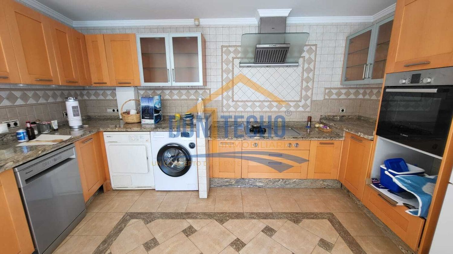 5 sovrum Villa till salu i Caleta de Velez med garage - 995 000 € (Ref: 9669537)