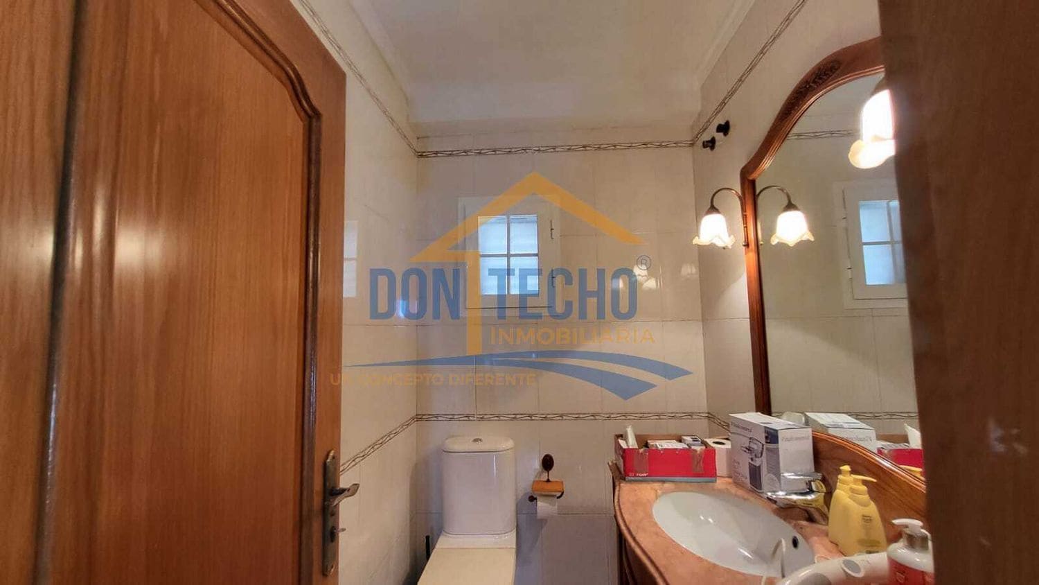 5 sovrum Villa till salu i Caleta de Velez med garage - 995 000 € (Ref: 9669537)