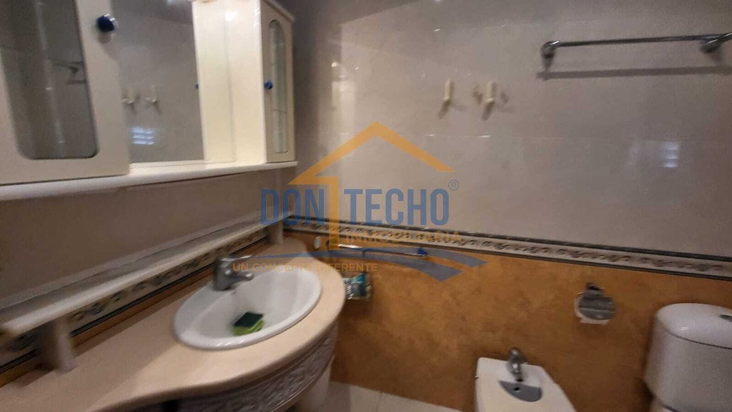 5 sovrum Villa till salu i Caleta de Velez med garage - 995 000 € (Ref: 9669537)