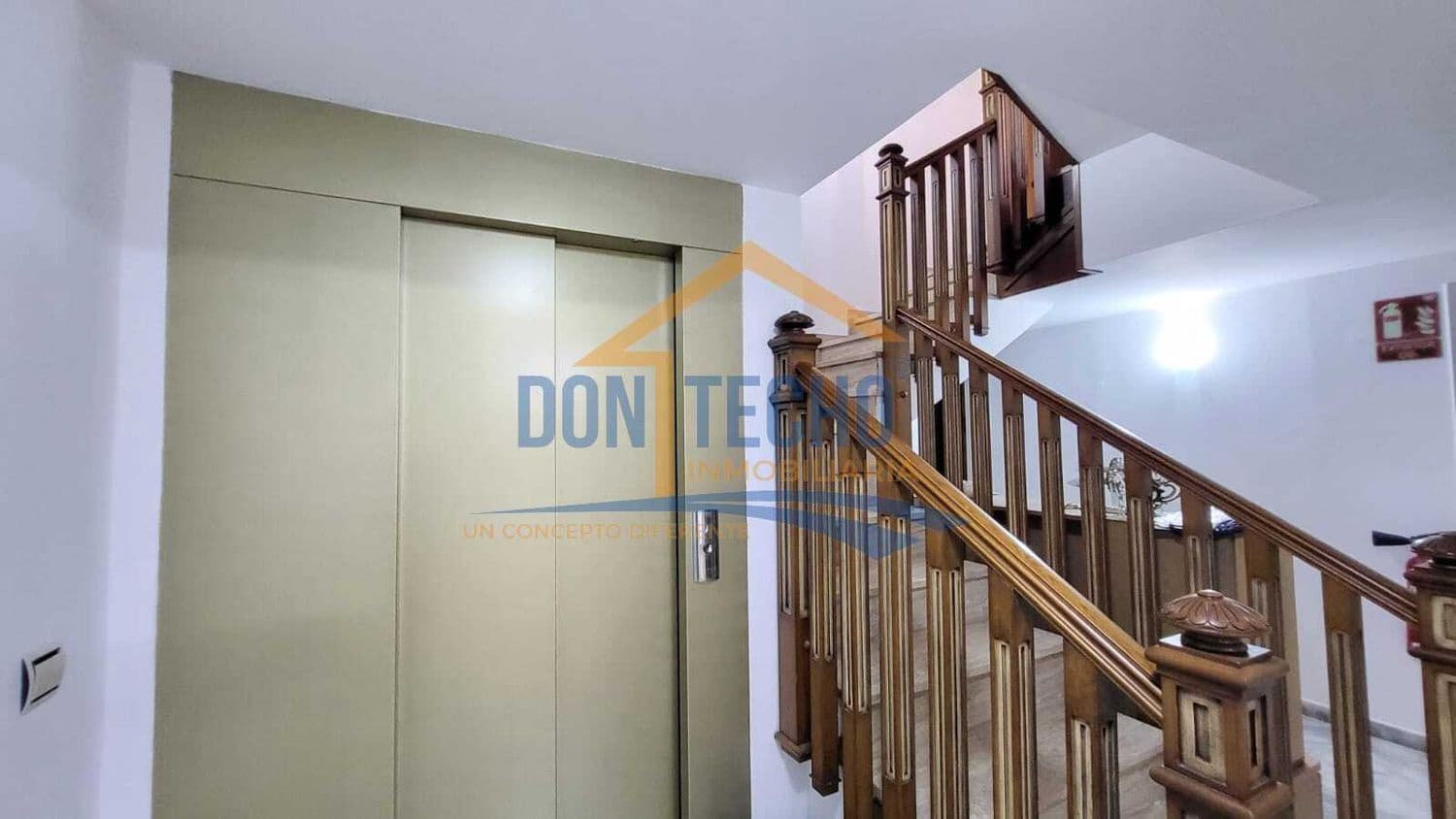 5 sovrum Villa till salu i Caleta de Velez med garage - 995 000 € (Ref: 9669537)