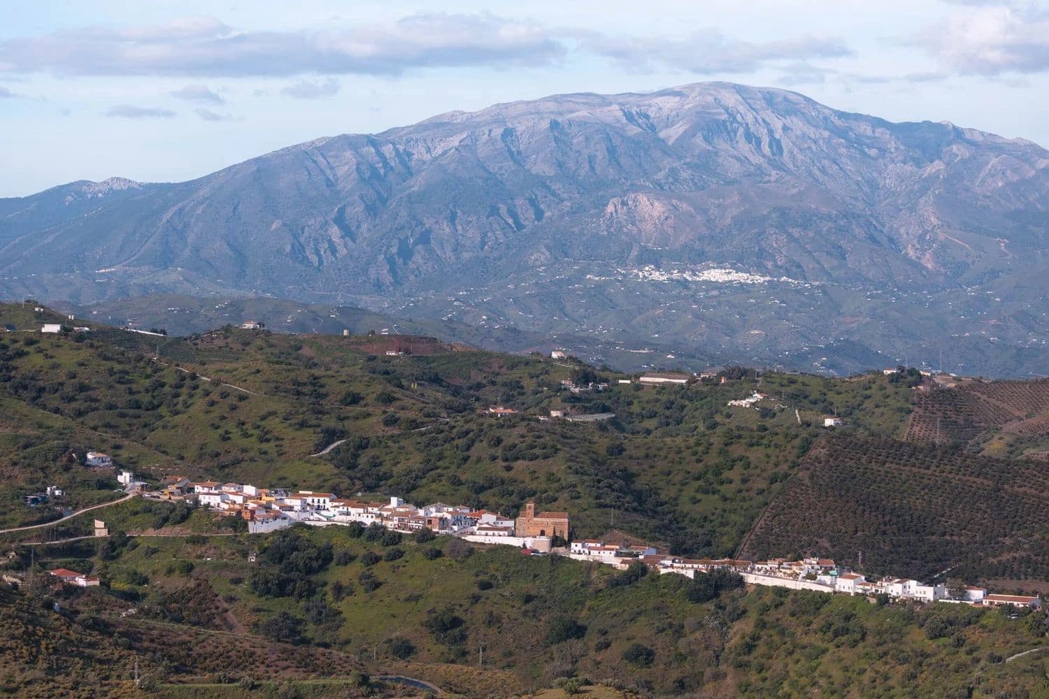 8 bedroom Finca/Country House for sale in Macharaviaya with pool garage - € 2,500,000 (Ref: 9669539)