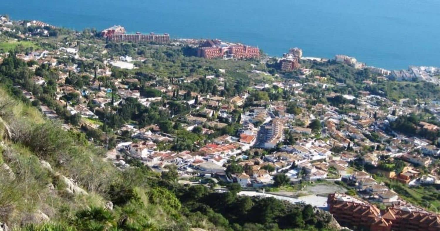 8 bedroom Finca/Country House for sale in Macharaviaya with pool garage - € 2,500,000 (Ref: 9669539)