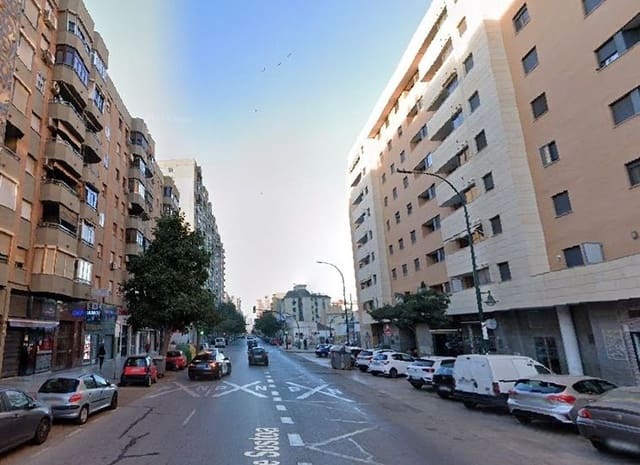 2 slaapkamer Appartement te koop in Parque Ayala, Málaga stad met zwembad garage - € 560.000 (Ref: 9669544)