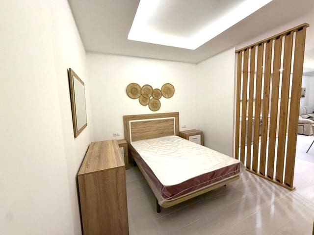 1 bedroom Apartment for sale in Torremolinos with garage - € 229,999 (Ref: 9669845)