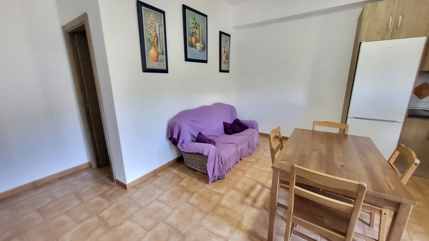 2 soveværelse Lejlighed til leje i Moclinejo med garage - € 600 (Ref: 9669848)