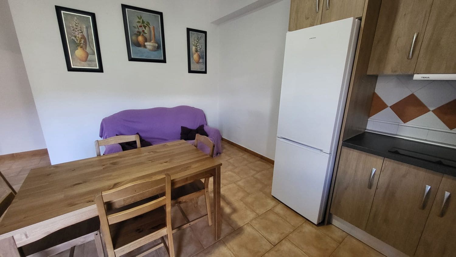 2 soveværelse Lejlighed til leje i Moclinejo med garage - € 600 (Ref: 9669848)