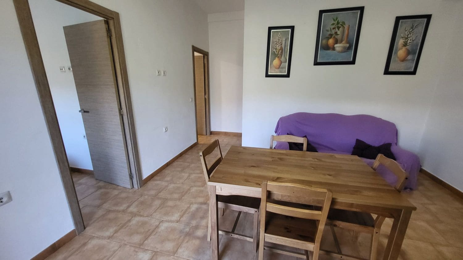 2 soveværelse Lejlighed til leje i Moclinejo med garage - € 600 (Ref: 9669848)