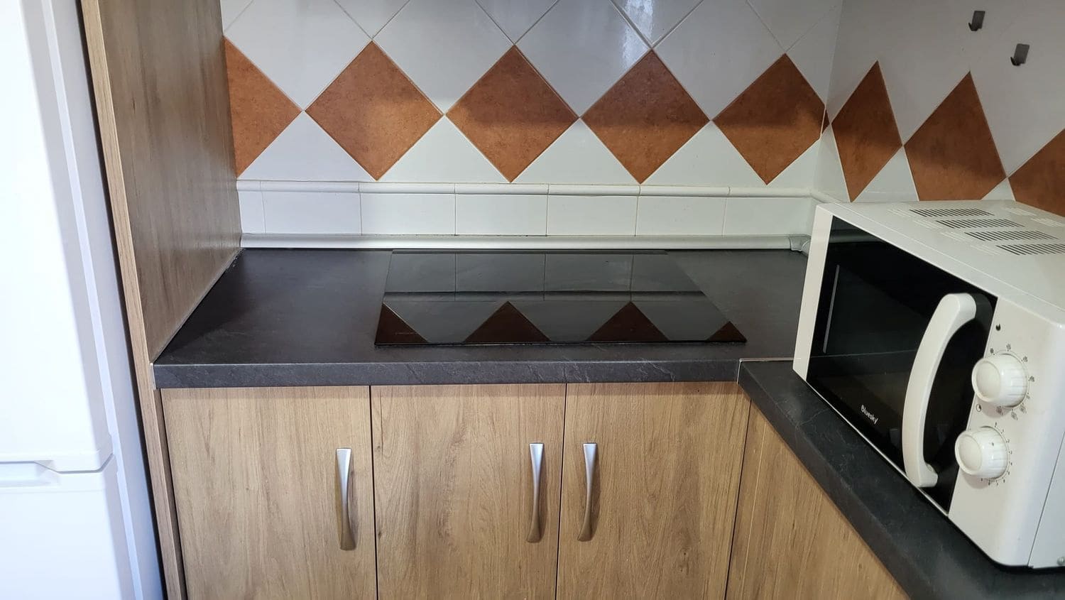 2 soveværelse Lejlighed til leje i Moclinejo med garage - € 600 (Ref: 9669848)