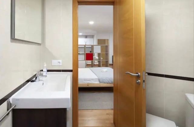 Appartamento in vendita in Torre de Benagalbon, Rincón de la Victoria con garage - 180.000 € (Rif: 9669849)