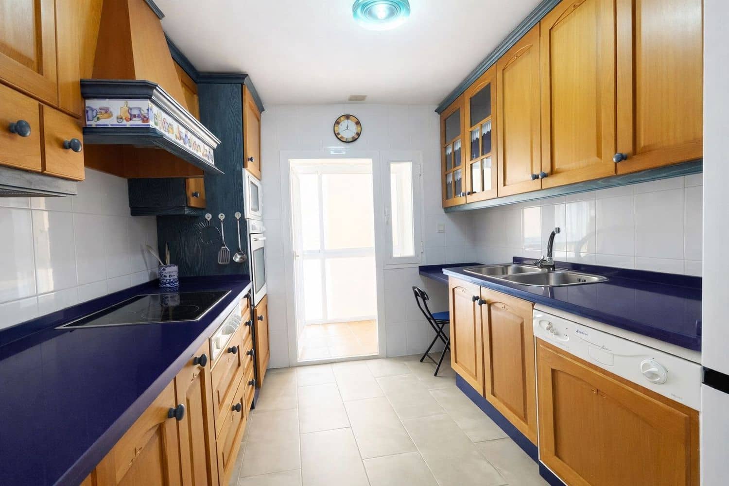 3 Zimmer Apartment zu verkaufen in Nerja mit Garage - 380.000 € (Ref: 9673750)