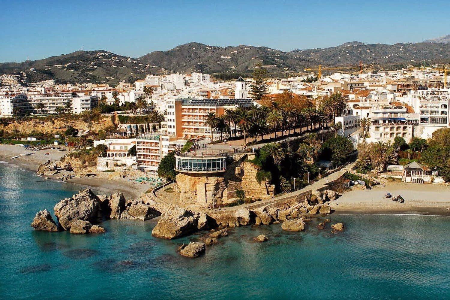 Apartamento de 3 habitaciones en Nerja en venta con garaje - 366.000 € (Ref: 9673750)