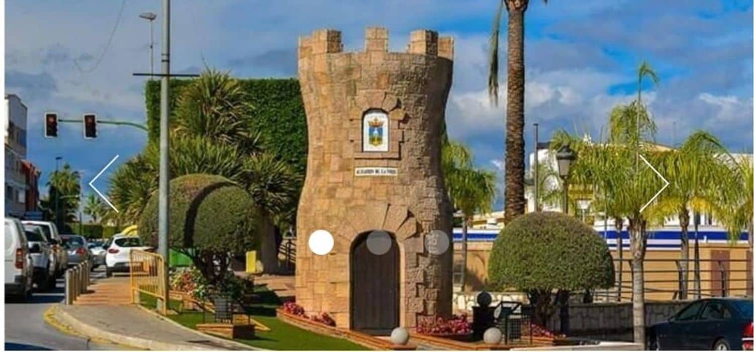 3 bedroom Apartment for sale in Alhaurin de la Torre with garage - € 315,000 (Ref: 9676807)