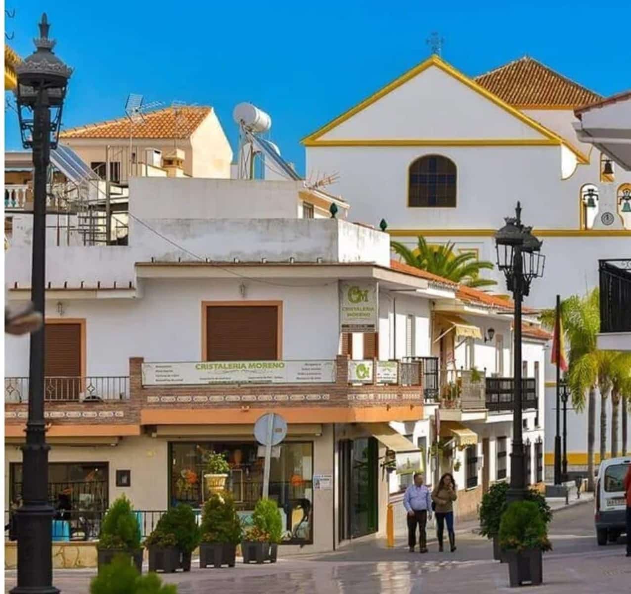 3 bedroom Apartment for sale in Alhaurin de la Torre with garage - € 315,000 (Ref: 9676807)