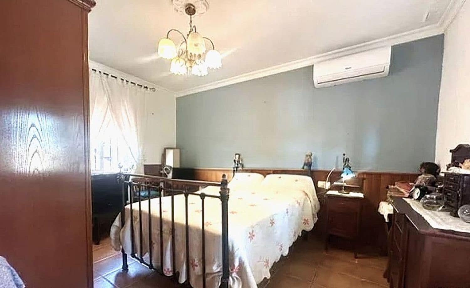 2 bedroom Villa for sale in Alhaurin de la Torre with garage - € 320,000 (Ref: 9676809)