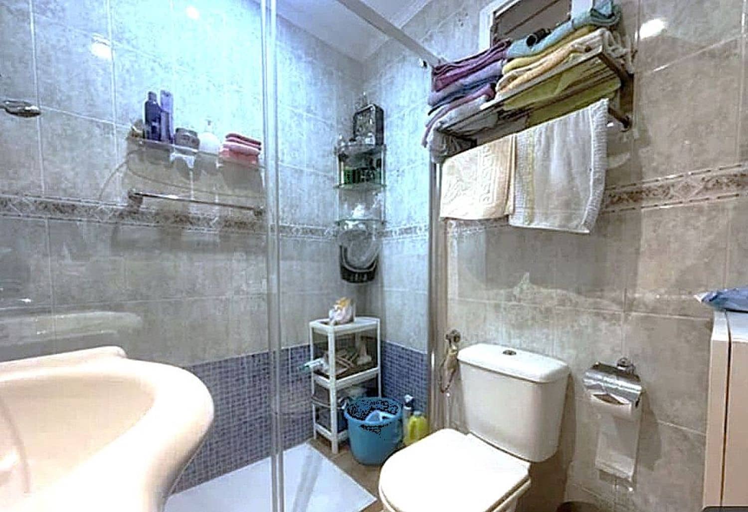 2 bedroom Villa for sale in Alhaurin de la Torre with garage - € 320,000 (Ref: 9676809)