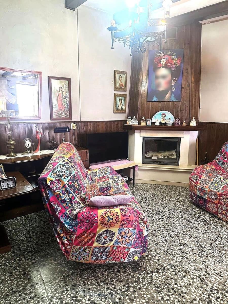 2 bedroom Villa for sale in Alhaurin de la Torre with garage - € 320,000 (Ref: 9676809)