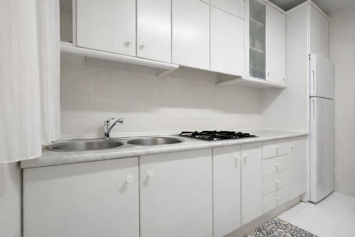 3 bedroom Apartment for sale in Torre del Mar with garage - € 345,000 (Ref: 9679515)