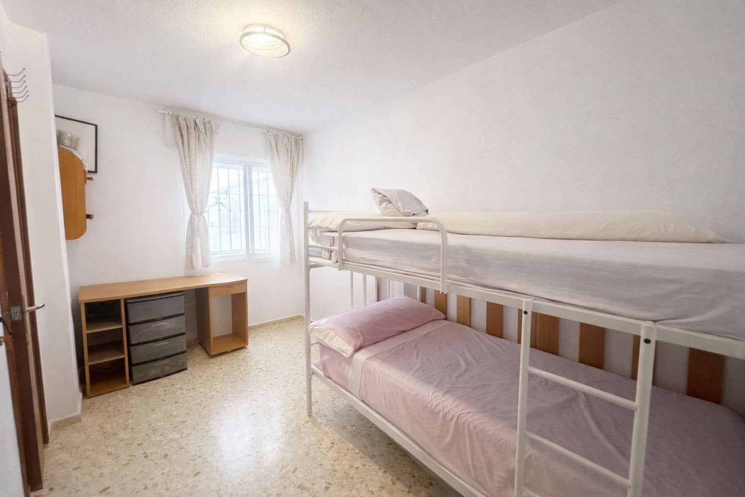 3 bedroom Apartment for sale in Torre del Mar with garage - € 345,000 (Ref: 9679515)