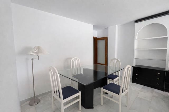 3 makuuhuone Huoneisto myytävänä paikassa Torre del Mar, Vélez-Málaga mukana 
autotalli - 345 000 € (Ref: 9679515)