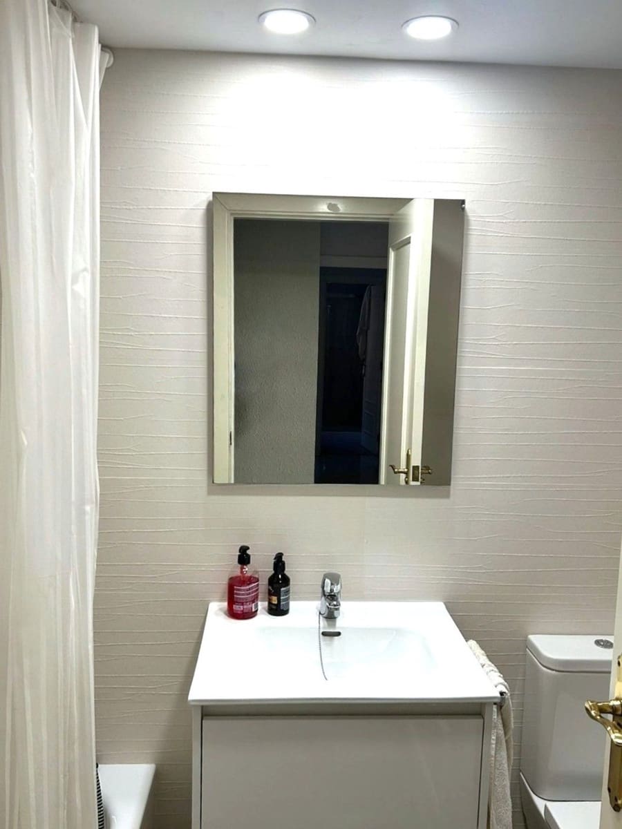 3 Zimmer Apartment zu verkaufen in Malaga Stadt mit Pool Garage - 530.000 € (Ref: 9679516)