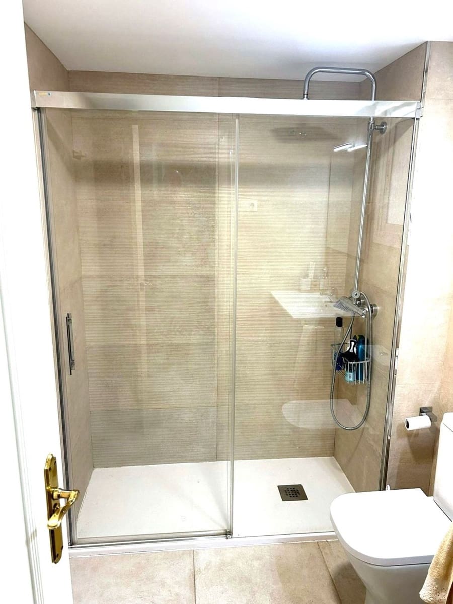 3 Zimmer Apartment zu verkaufen in Malaga Stadt mit Pool Garage - 530.000 € (Ref: 9679516)