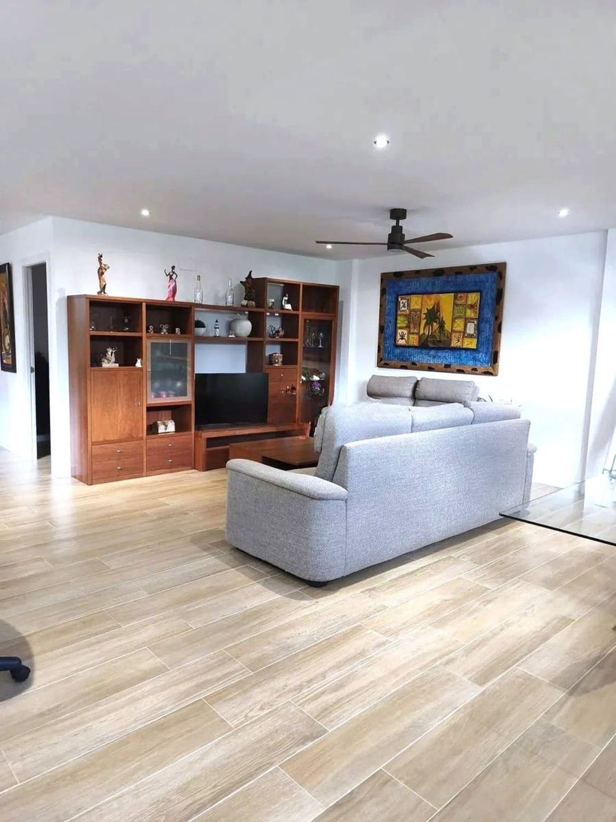 4 bedroom Townhouse for sale in Pinos de Alhaurin with pool garage - € 659,000 (Ref: 9679517)