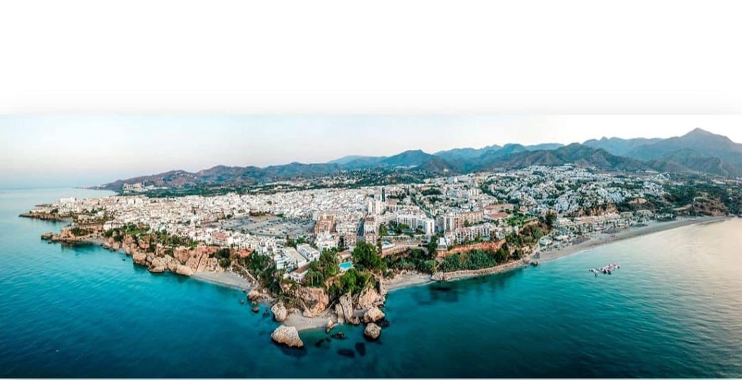 Hotel for sale in Nerja - € 7,000,000 (Ref: 9679518)