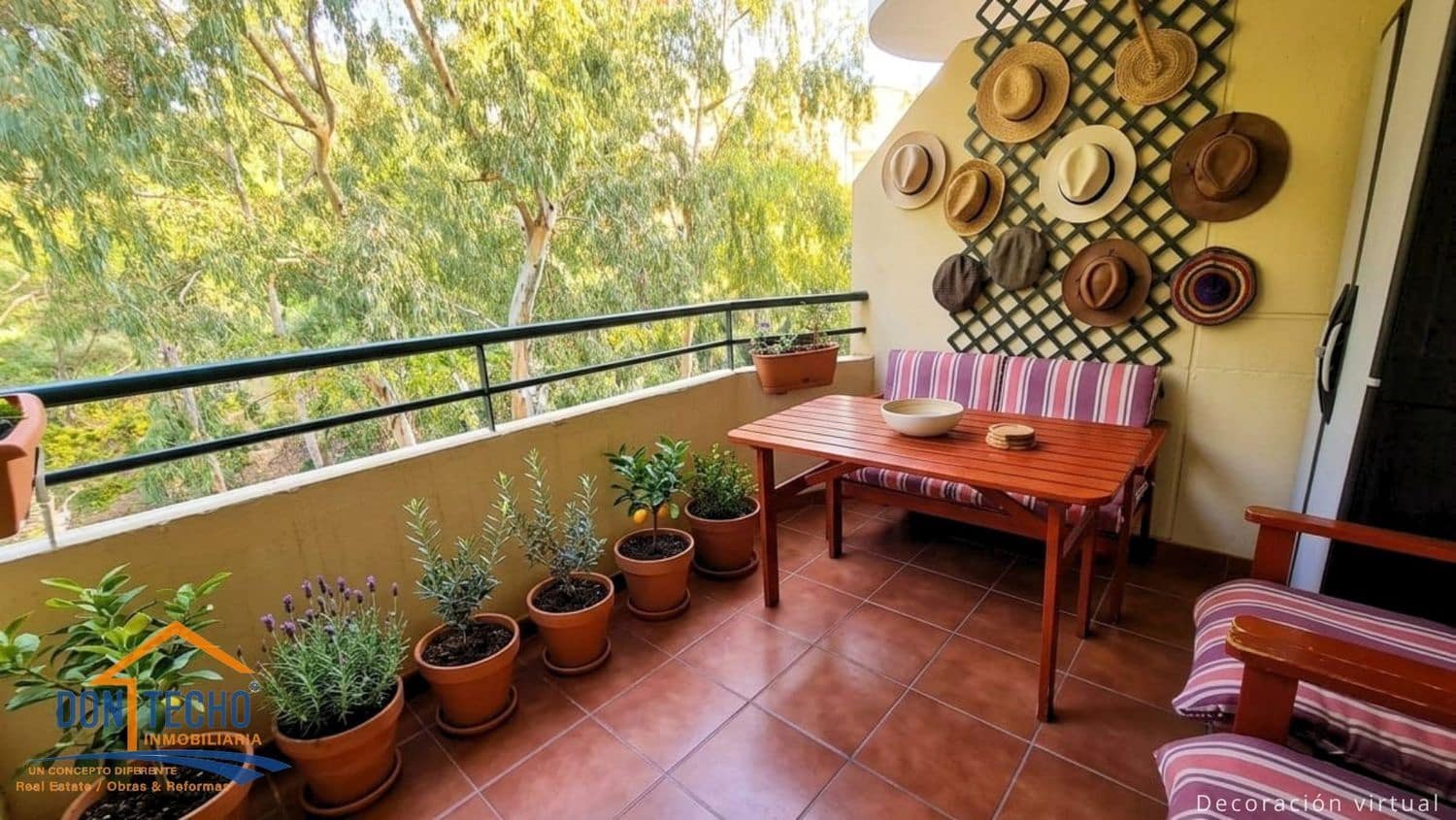 2 soverom Leilighet til salgs i La Cala del Moral med svømmebasseng garasje - € 350 000 (Ref: 9683363)