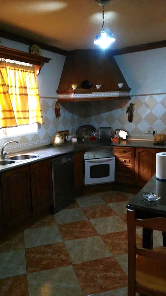 6 chambre Villa/Maison à vendre à Cartama avec piscine garage - 460 000 € (Ref: 9685946)