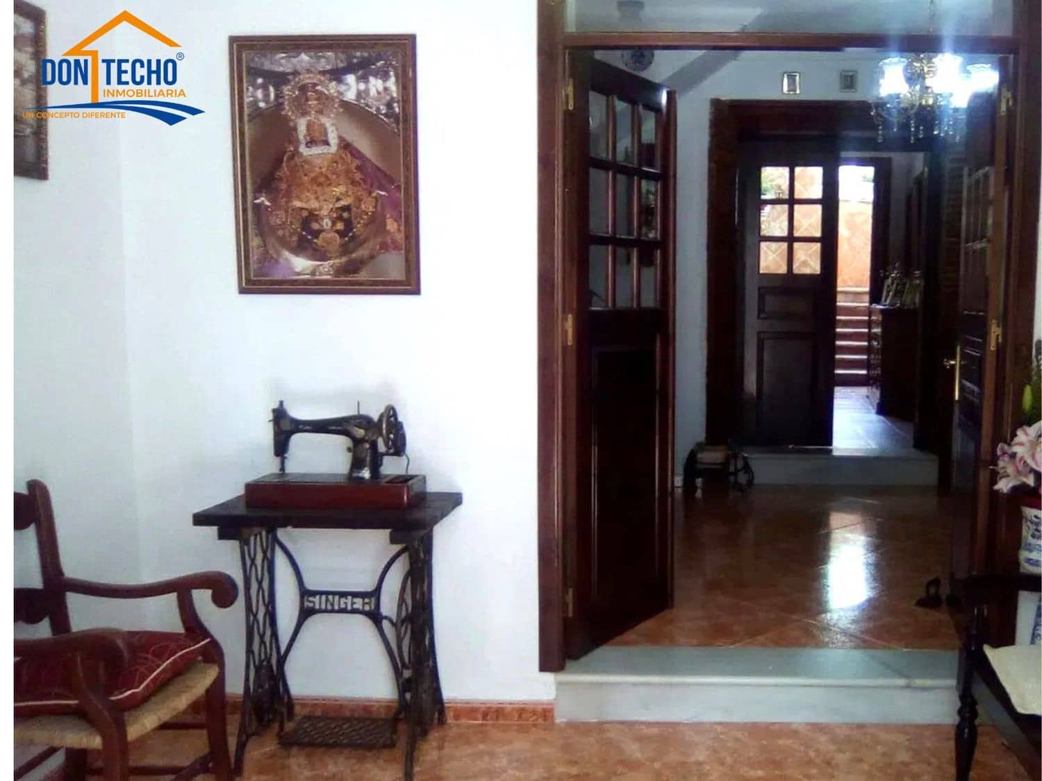 6 bedroom Villa for sale in Cartama with pool garage - € 460,000 (Ref: 9685946)