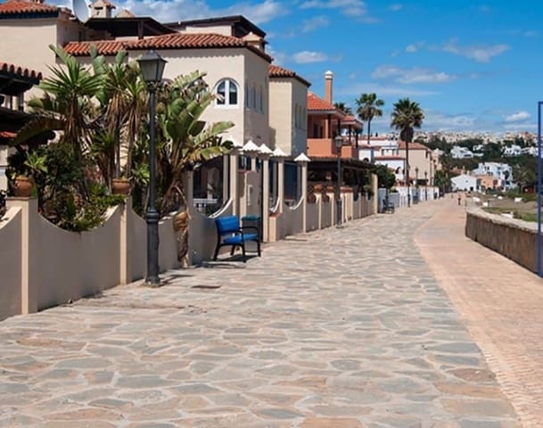 2 chambre Appartement à vendre à Casares Pueblo, Casares avec piscine garage - 335 000 € (Ref: 9690061)