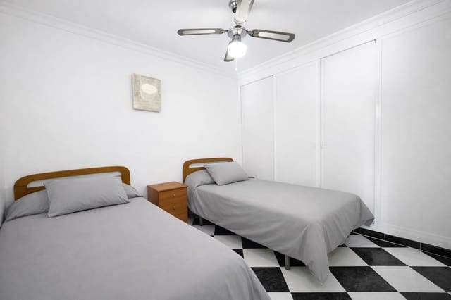 3 soveværelse Lejlighed til salg i Centro, Nerja med garage - € 1.500.000 (Ref: 9690063)