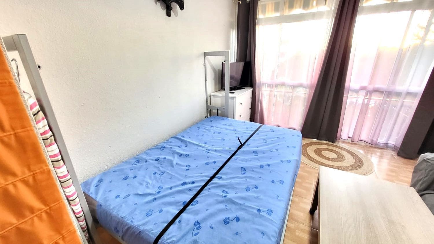 Apartment for rent in La Cala del Moral with pool garage - € 750 (Ref: 9697981)