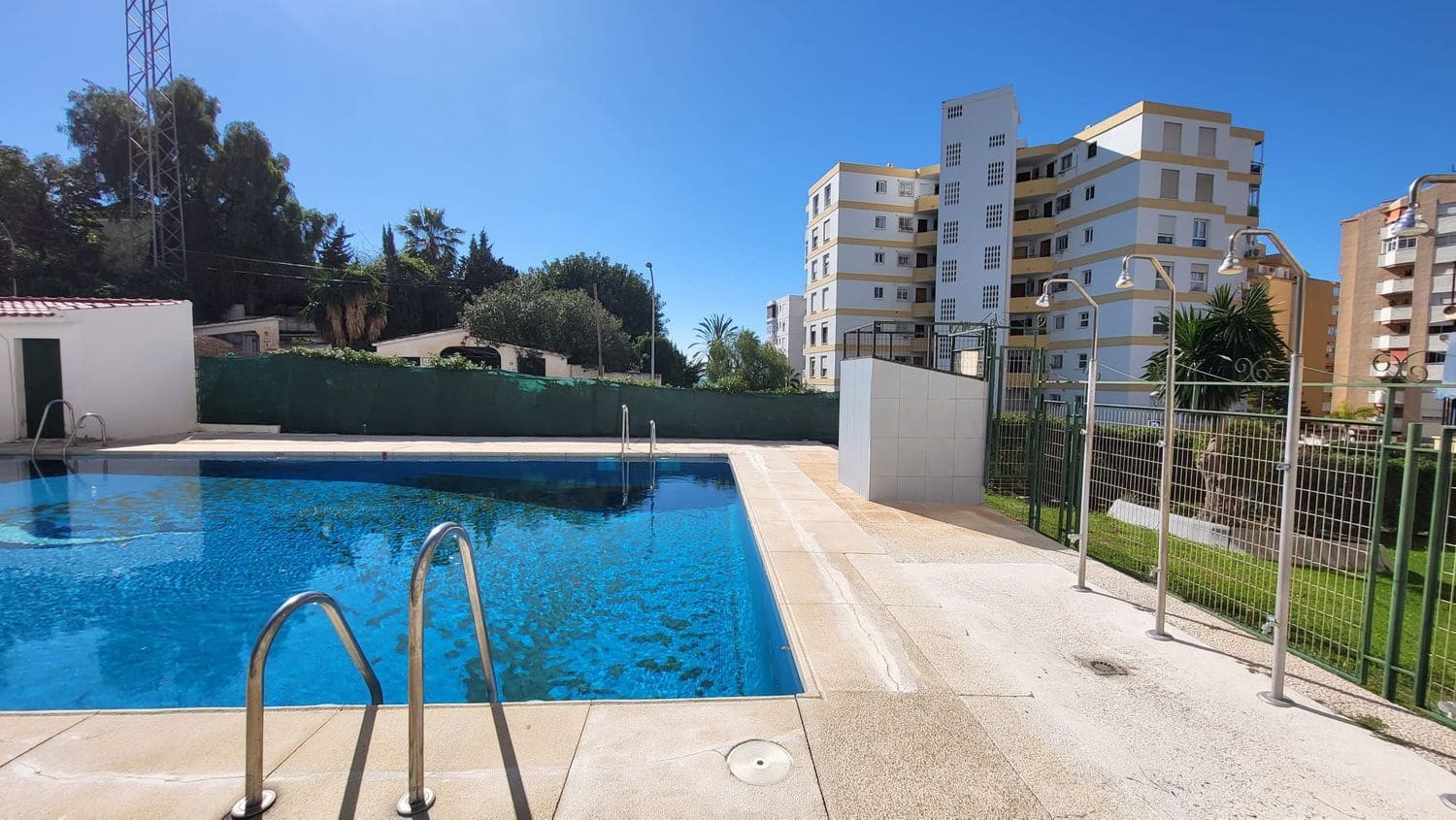 Apartment for rent in La Cala del Moral with pool garage - € 750 (Ref: 9697981)