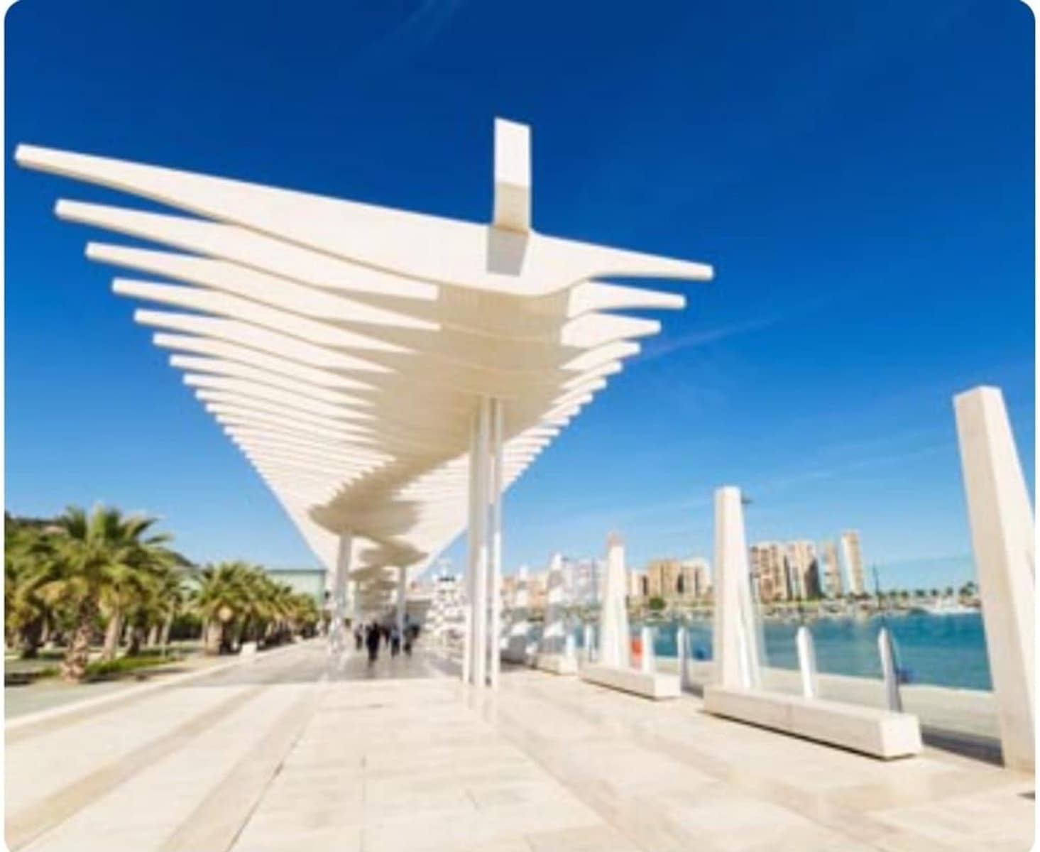 2 soverom Leilighet til salgs i Malaga by med garasje - € 620 000 (Ref: 9697984)