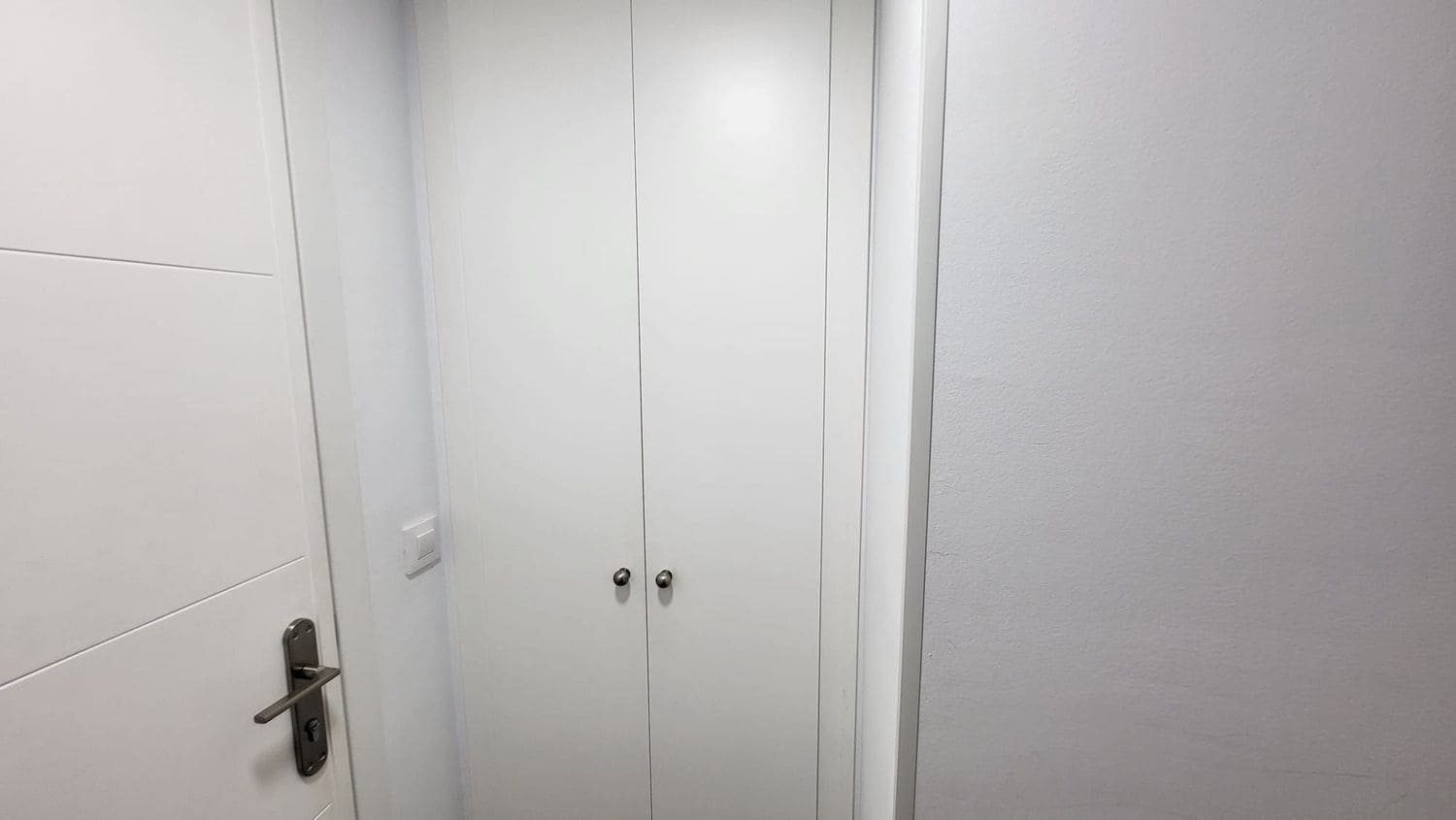 1 bedroom Apartment for sale in Torre de Benagalbon with garage - € 250,000 (Ref: 9700310)