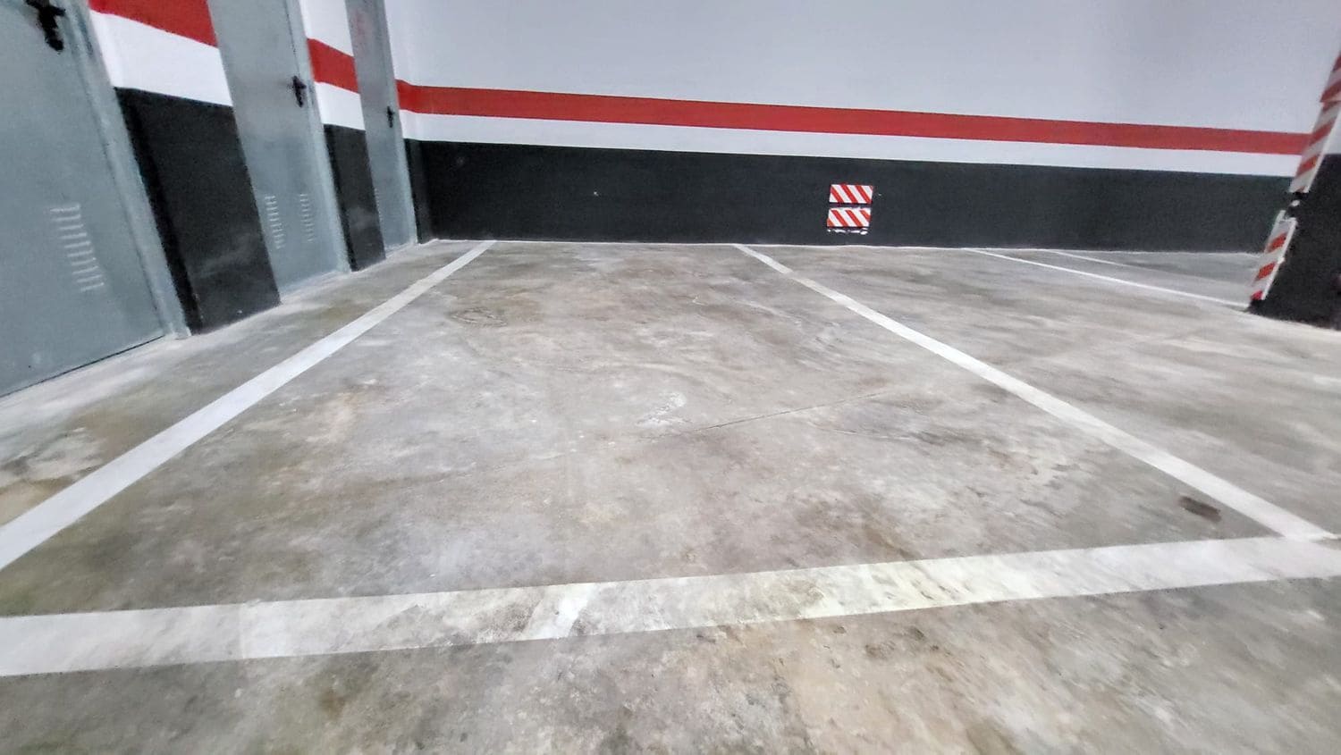 1 bedroom Apartment for sale in Torre de Benagalbon with garage - € 250,000 (Ref: 9700310)