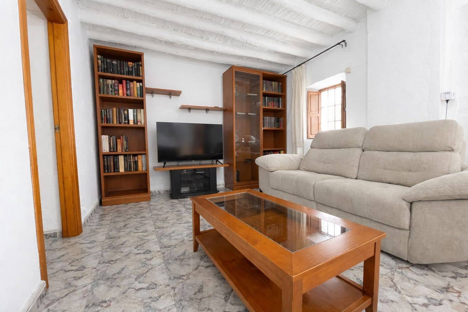 3 bedroom Finca/Country House for sale in Vinuela with garage - € 150,000 (Ref: 9704447)