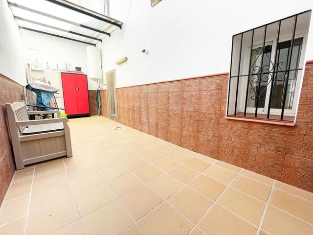 Finca/Casa Rural de 3 habitaciones en Viñuela en venta con garaje - 150.000 € (Ref: 9704447)