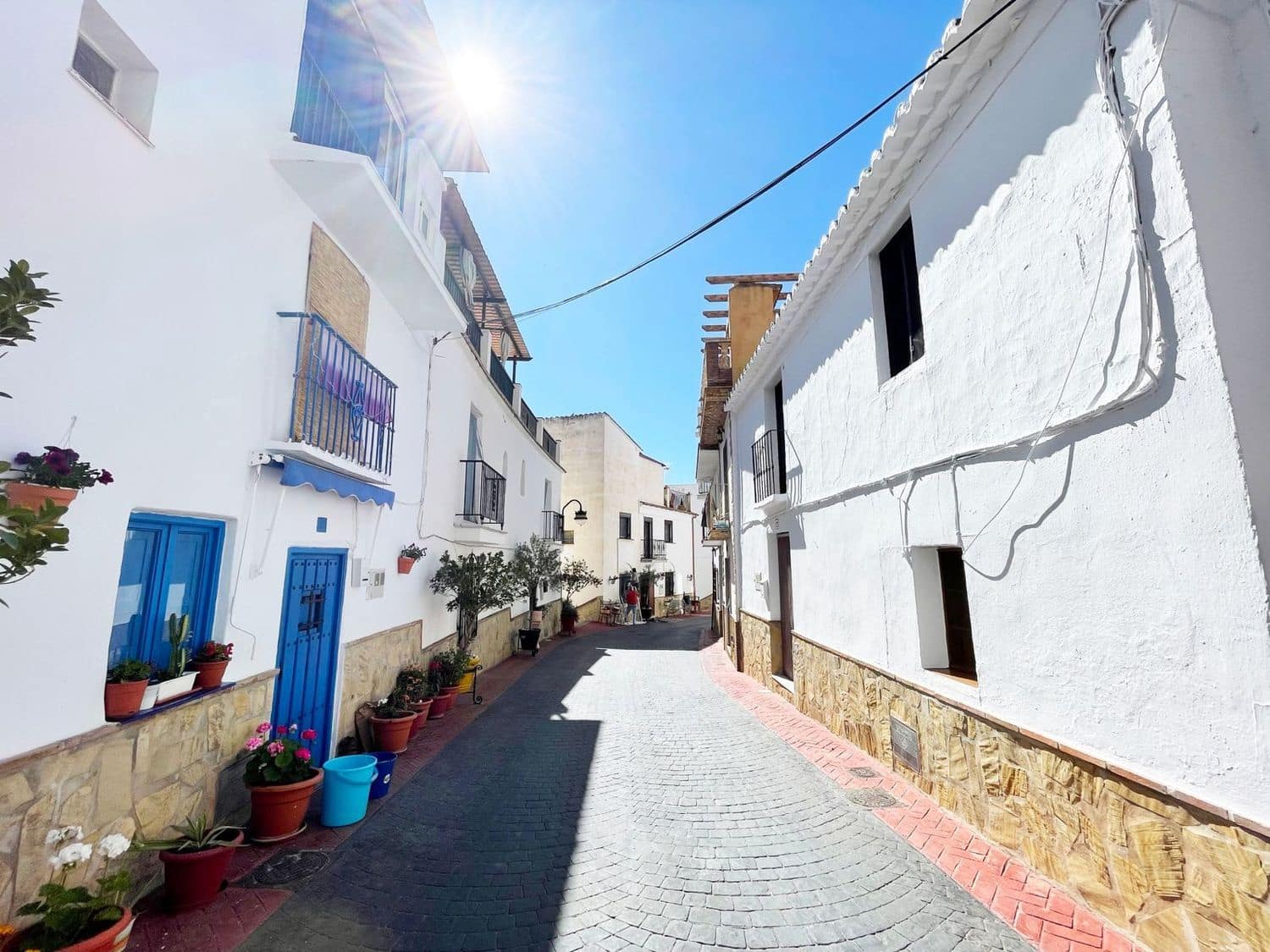 3 bedroom Finca/Country House for sale in Vinuela with garage - € 150,000 (Ref: 9704447)