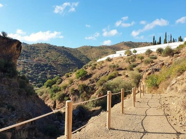 Terreno Não Urbanizado para venda em Riogordo - 168 000 € (Ref: 9704448)