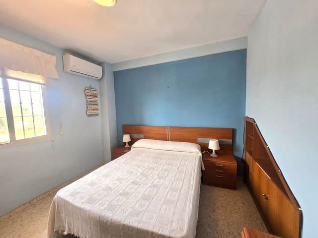 Casa de 3 habitaciones en Rincón de la Victoria en venta con garaje - 350.000 € (Ref: 9704450)