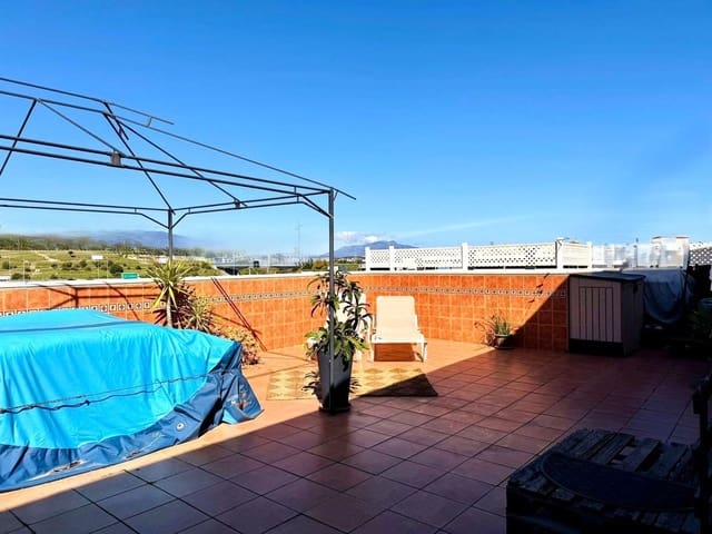 4 quarto Apartamento para venda em Sierra de Estepona - Avda. de Andalucía, Estepona com garagem - 489 000 € (Ref: 9710958)